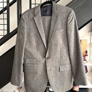 JCrew Thompson Suit Size 38r Canvassed